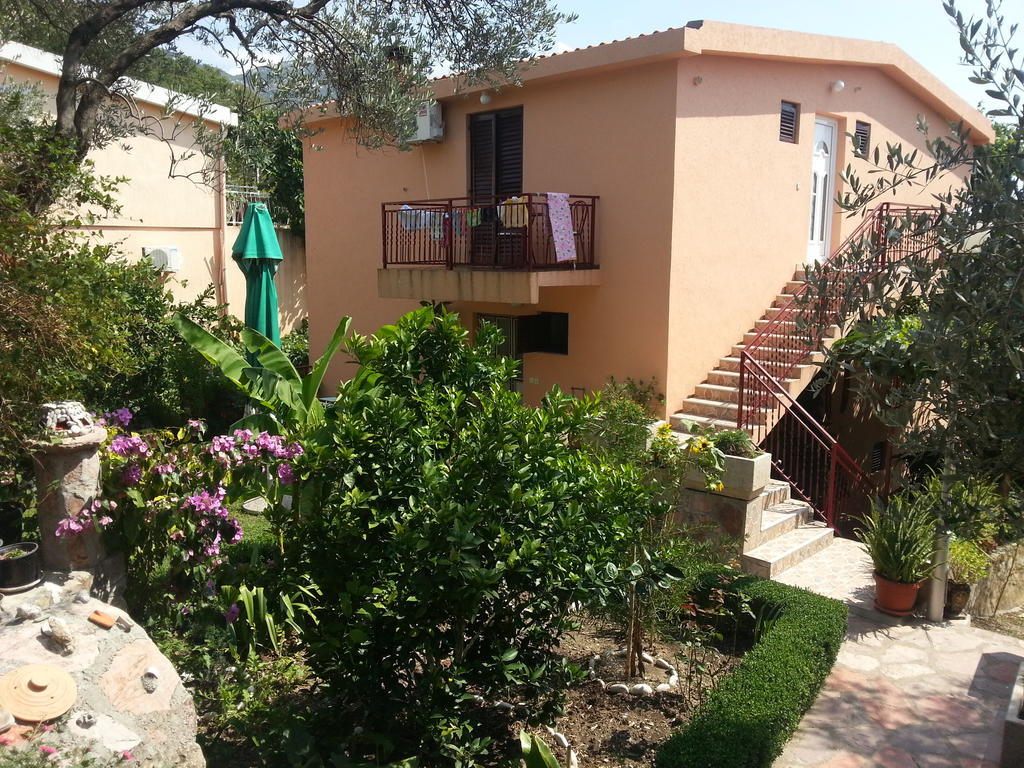 Apartments Kovacevic Petrovac Exterior foto